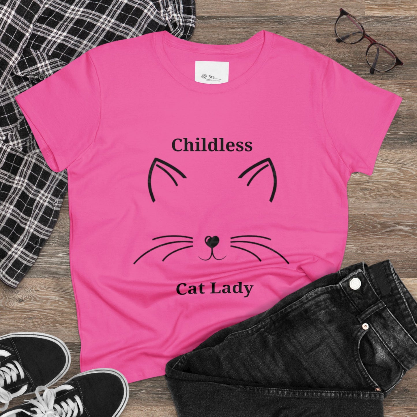 Childless Cat Lady Political T-shirt | Kamala Harris Supporter Tee for Women | Feminist & Cat Lover Shirt